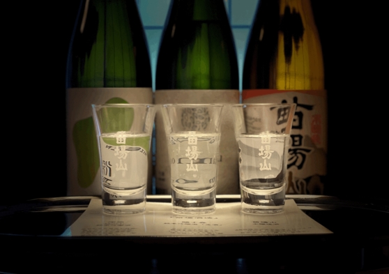 【飲み比べセット】熊鍋・山菜料理と共に津南町の地酒3種飲み比べ！